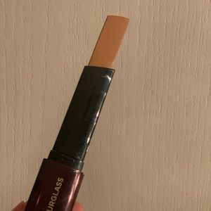 Hourglass Foundation Honey